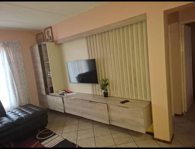 2 BEDROOM APARTMENT FOR SALE IN TERENURE